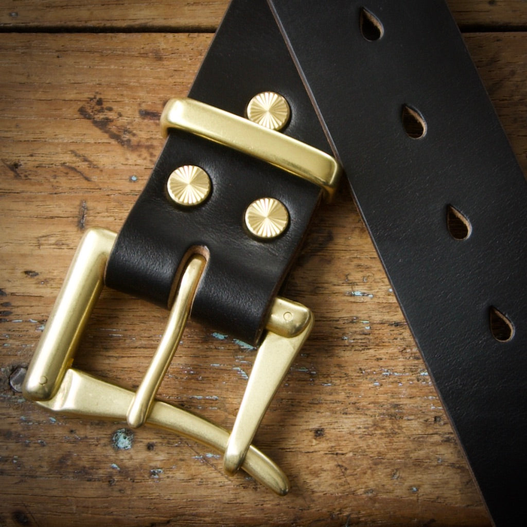 Belt - Horween Chromexcel Black - Your Choice of Solid Brass Buckle – Lone  Wolf Leather